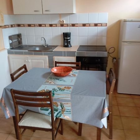 La Colombe Apartment Riviere-Salee ภายนอก รูปภาพ