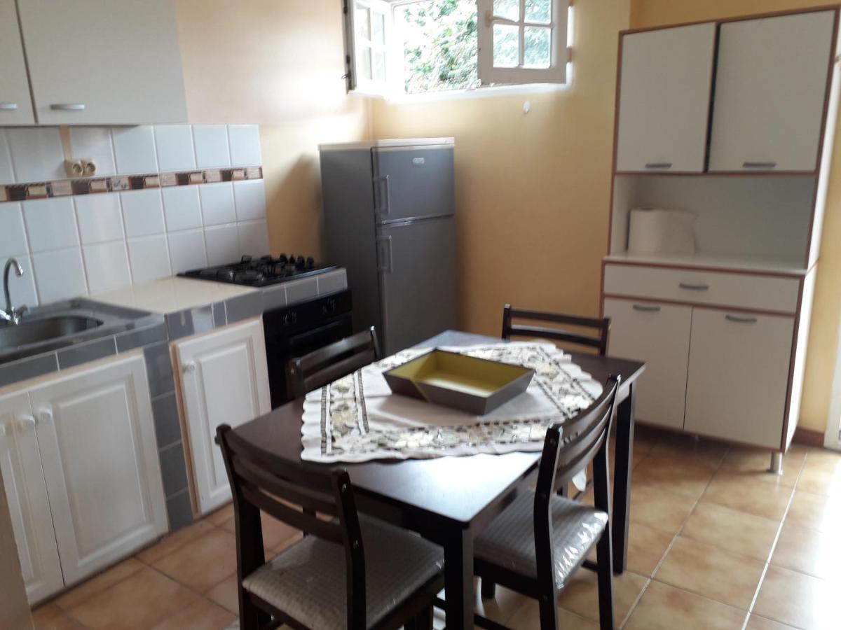 La Colombe Apartment Riviere-Salee ภายนอก รูปภาพ